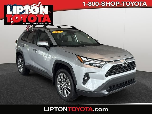 2025 Toyota RAV4 XLE Premium