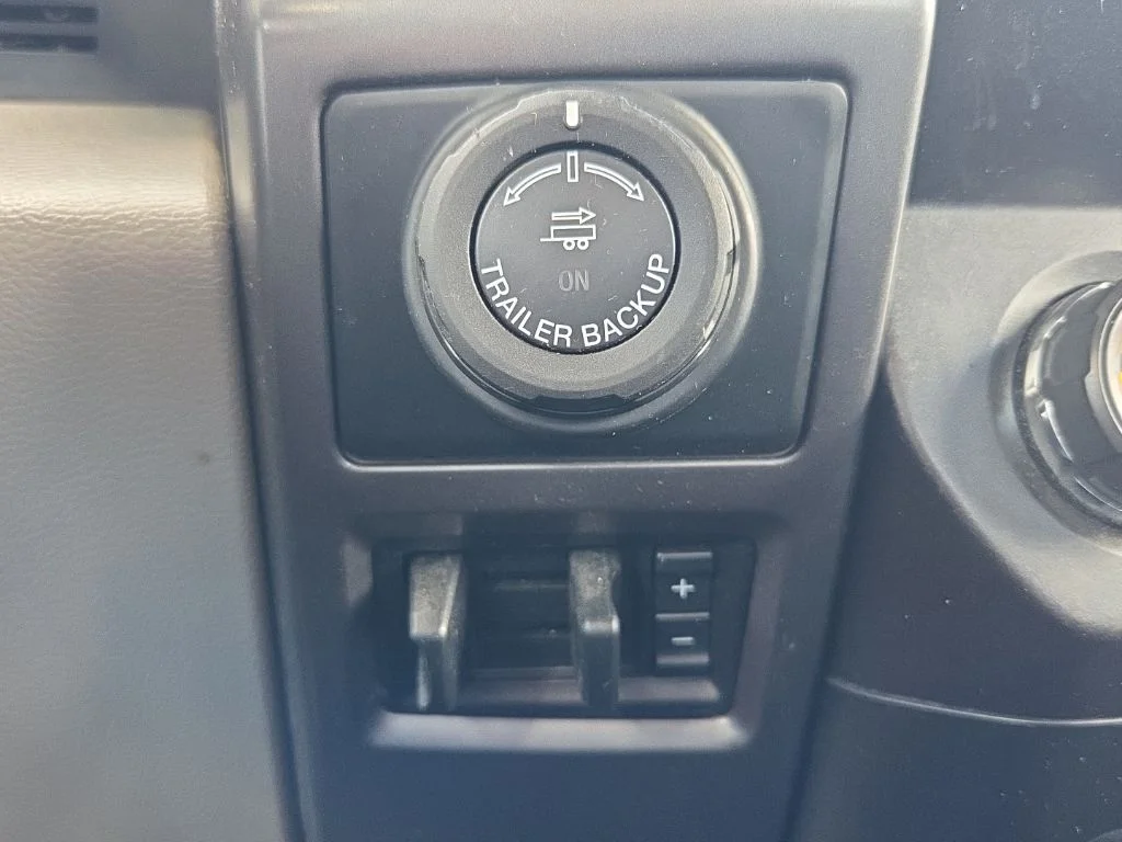 Used 2020  Ford XLT image 38