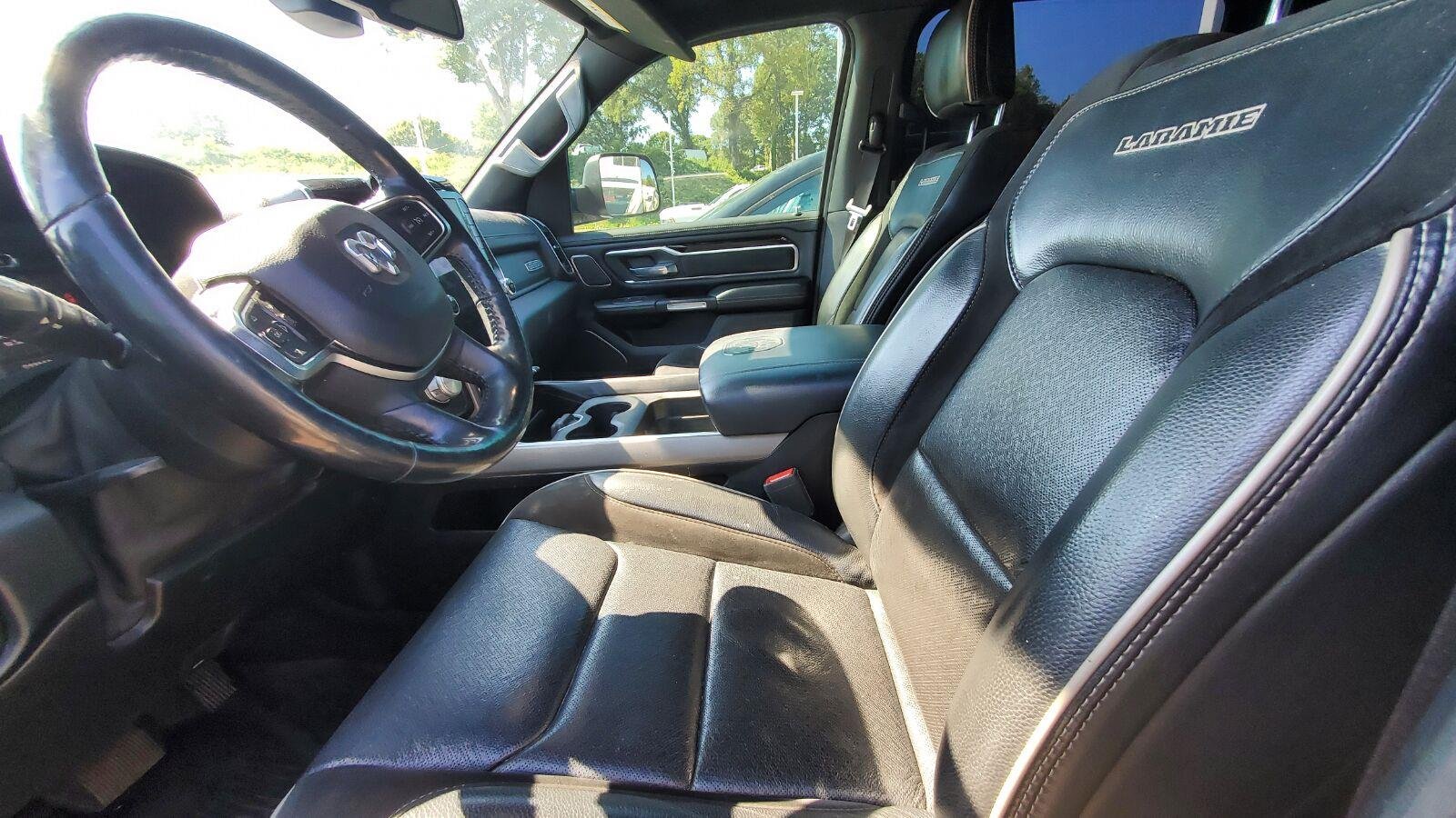 Used 2020 Bright White Clearcoat Ram Laramie image 3