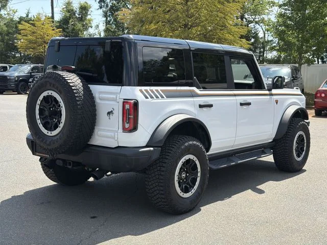 Used 2024 White Ford Badlands image 12