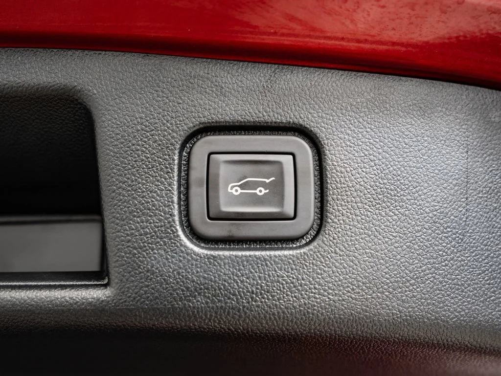Used 2024 Scarlet Red Metallic Honda Touring image 22