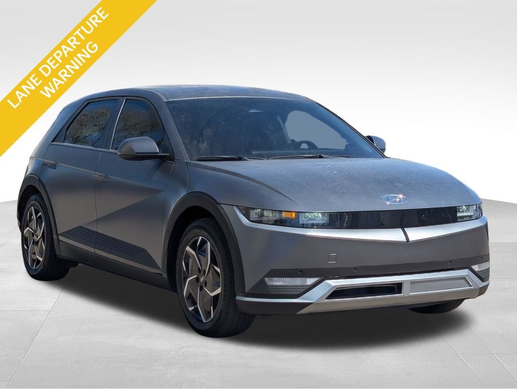 Used 2024 Gray Hyundai SEL image 7