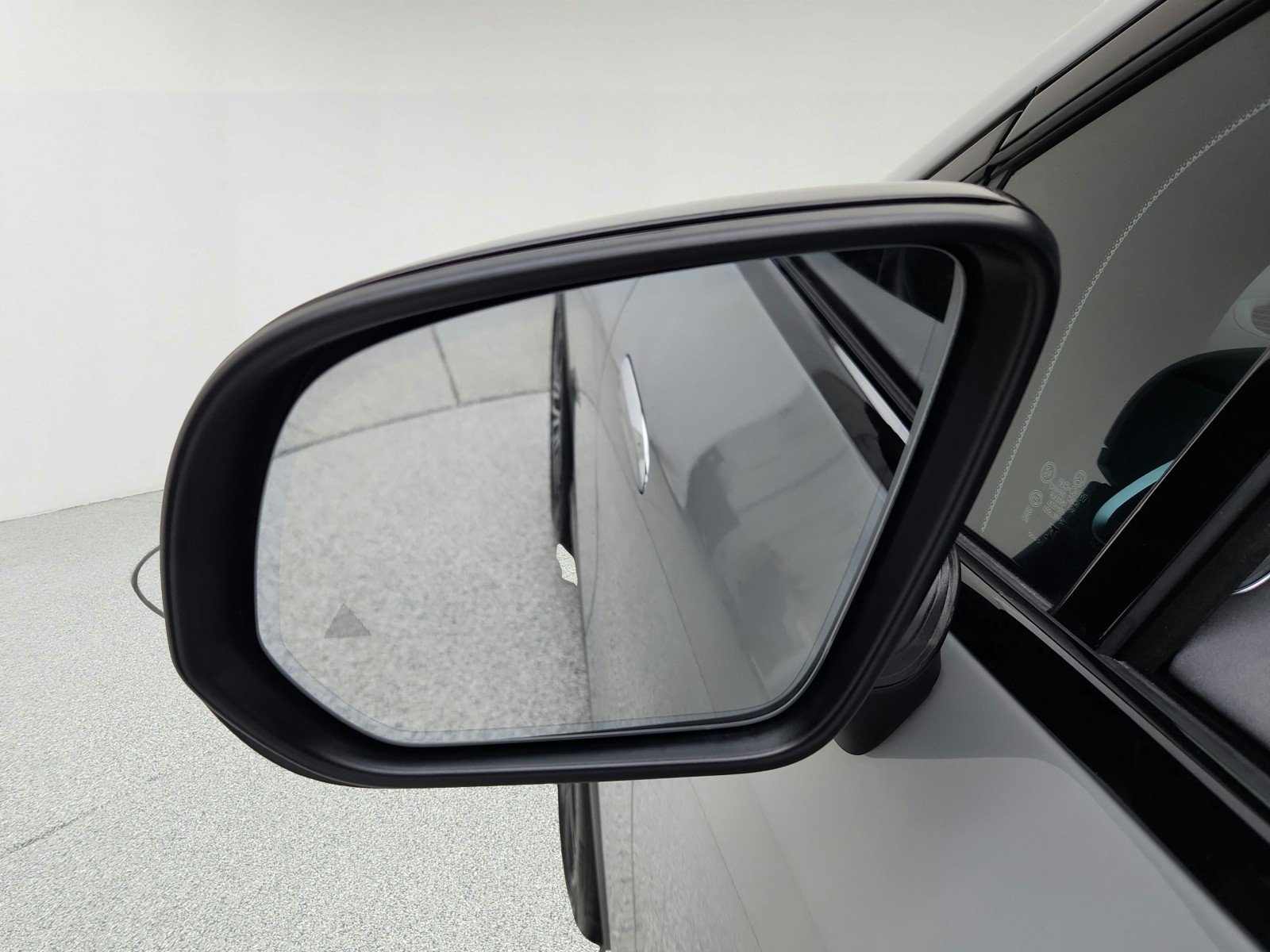 Certified Used 2024 MANUFAKTUR Alpine Grey Mercedes-Benz EQE 350+ image 25