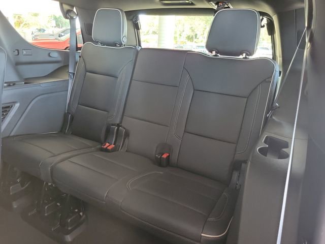 2026 Chevrolet Tahoe Premier - Photo 9