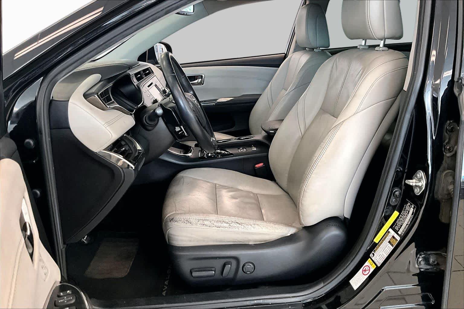 Used 2016 Midnight Black Metallic Toyota Touring image 7