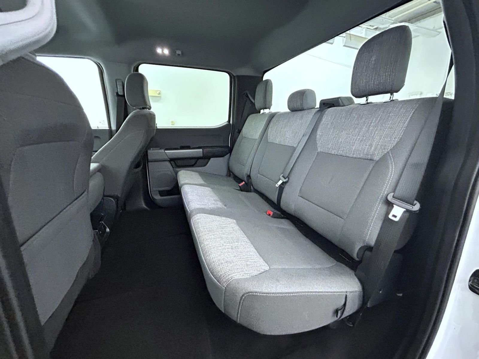 Used 2025 White Ford XLT image 19