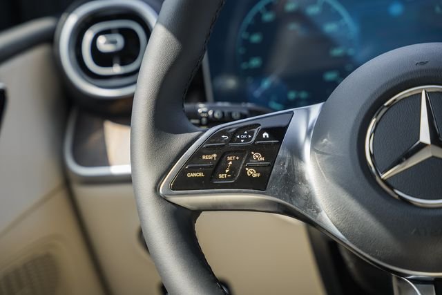 New 2026 Starling Blue Metallic Mercedes-Benz GLC 300 image 28