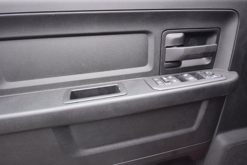 2026 RAM 3500 Chassis Tradesman - Photo 35