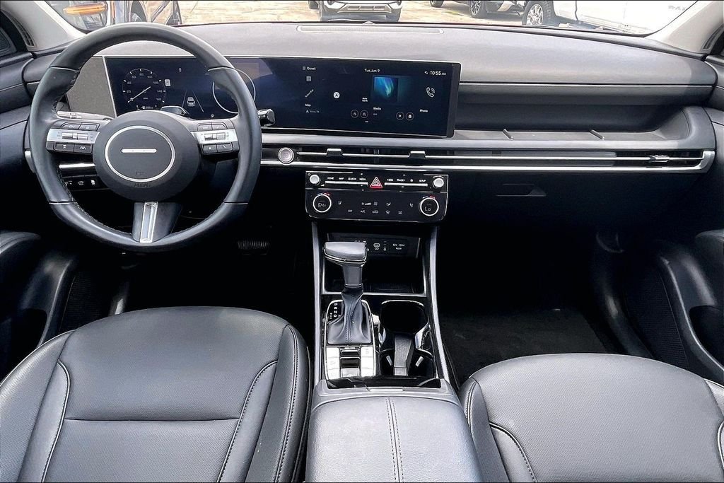 Used 2026 Red Hyundai SEL Premium image 7