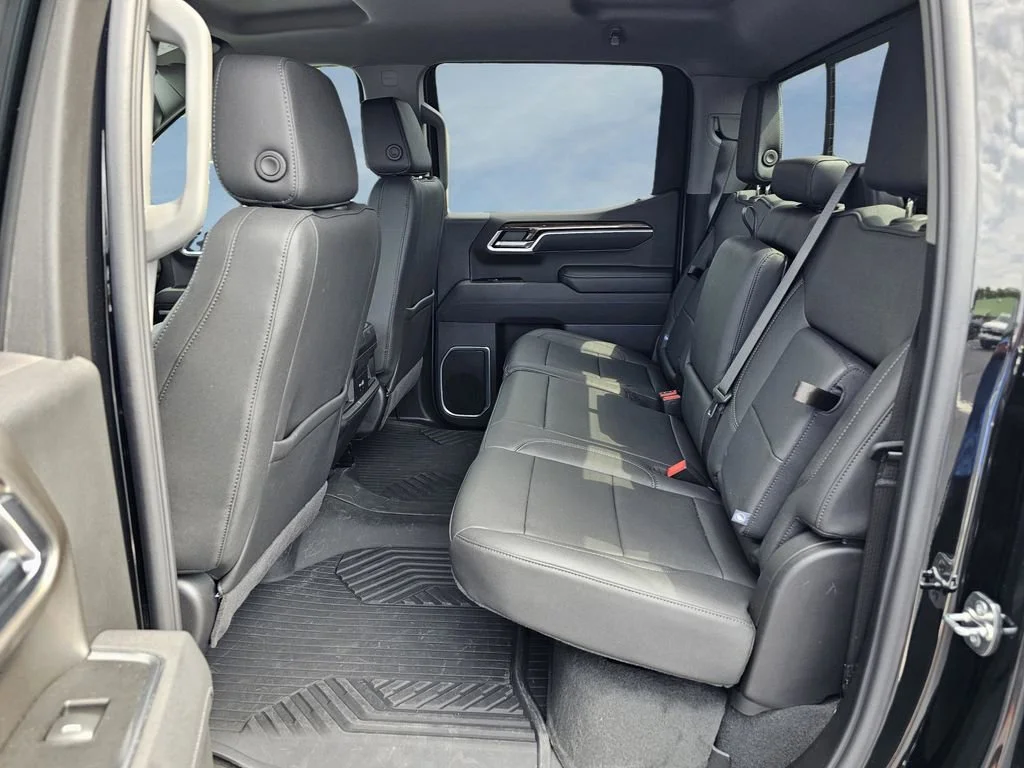 Used 2026 Black Chevrolet RST image 32