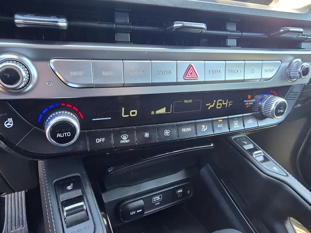 Used 2024 Gravity Gray Kia EX X-Line image 16
