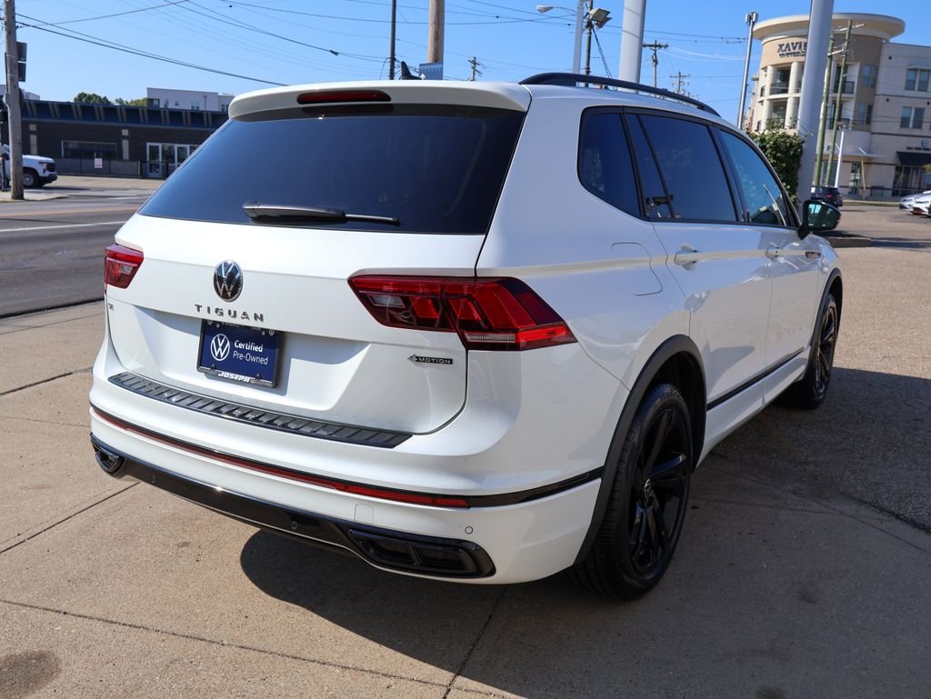 Certified Used 2024 White Volkswagen 2.0T SE R-Line Black image 5