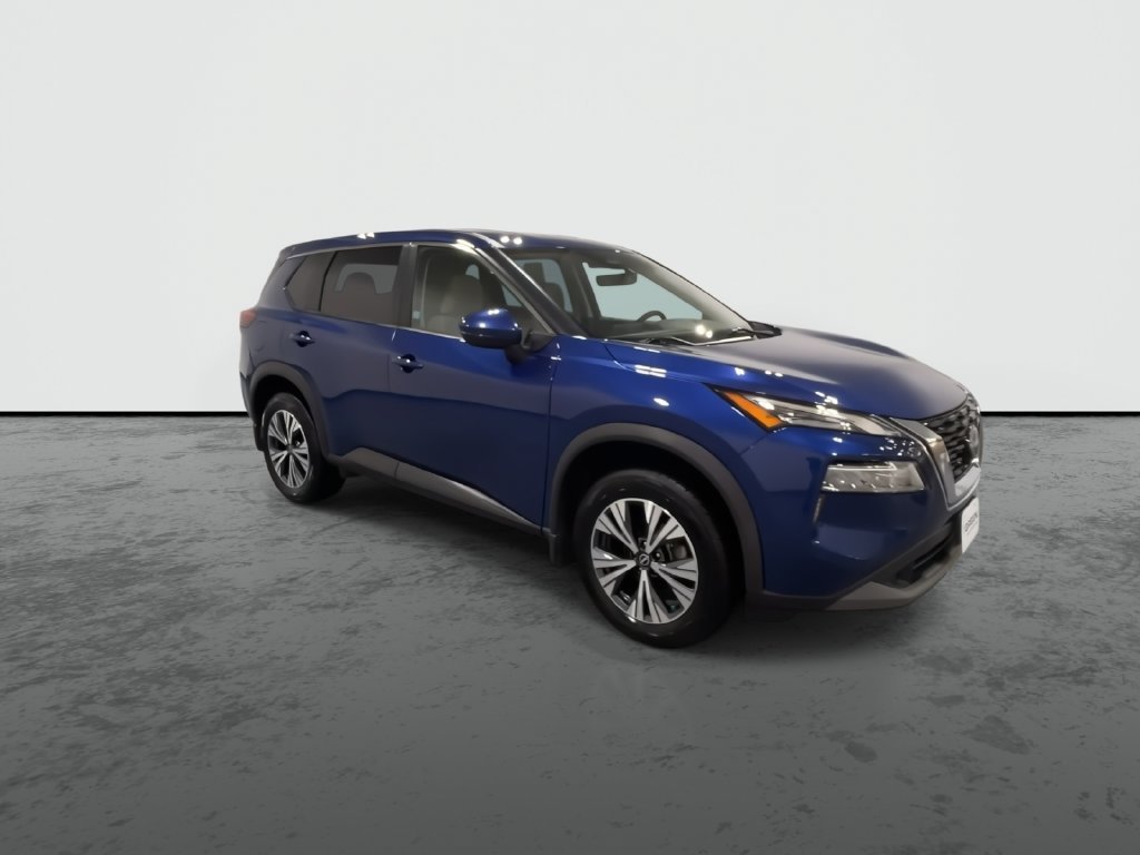 Used 2022 Nissan Rogue SV with VIN 5N1BT3BB9NC725582 for sale in East Moline, IL