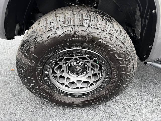 Certified Used 2020 MAGNETIC GRAY MET. Toyota  image 24