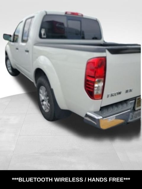 Used 2017 White Nissan SV image 3