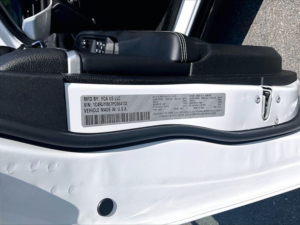 Used 2023 White Jeep 4xe image 35