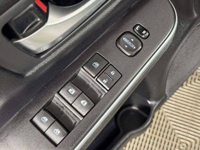 Used 2017  Toyota LE image 18