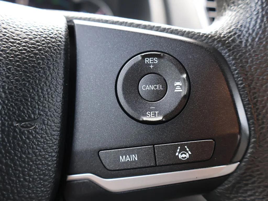 Used 2021 Silver Honda EX image 36