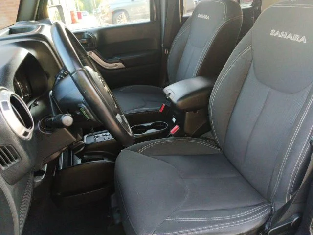 Used 2018 Black Jeep Unlimited Sahara image 14