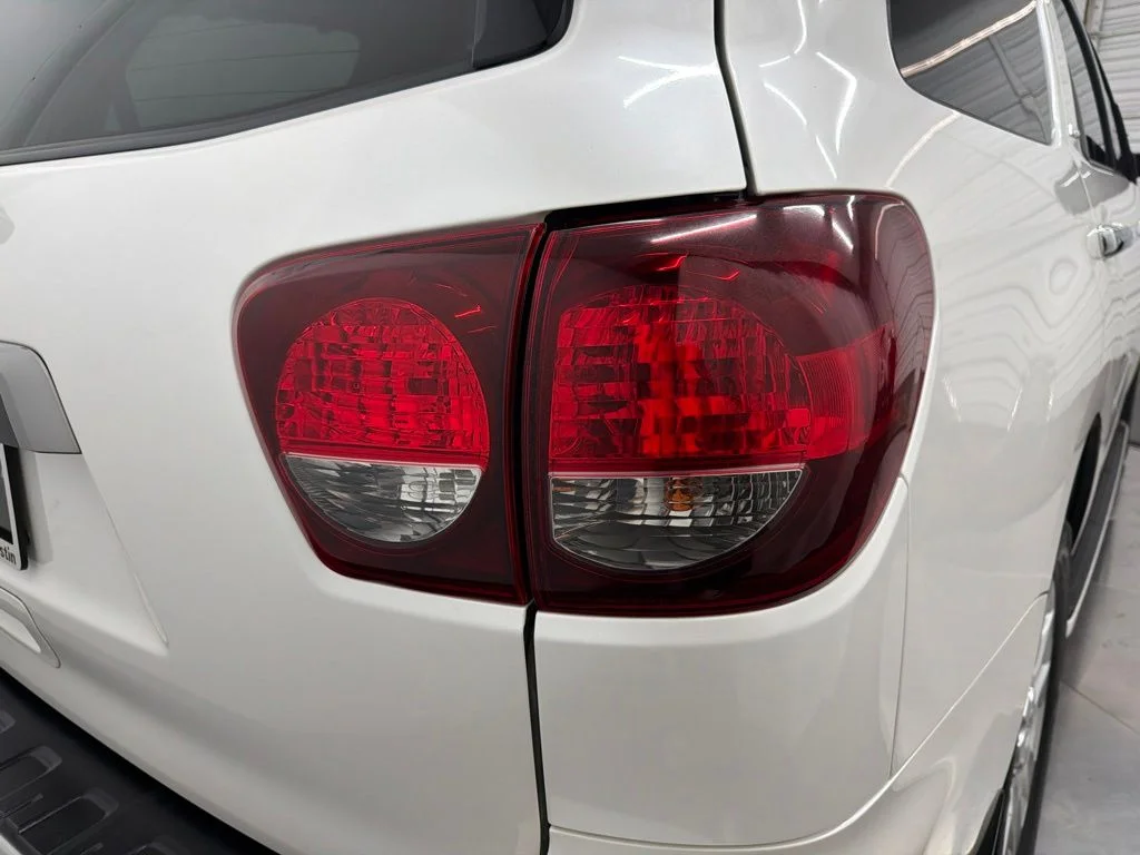 Used 2021 White Toyota Platinum image 12