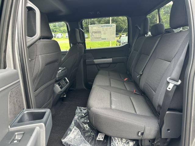 New 2026 Carbonized Gray Metallic Ford XLT image 26