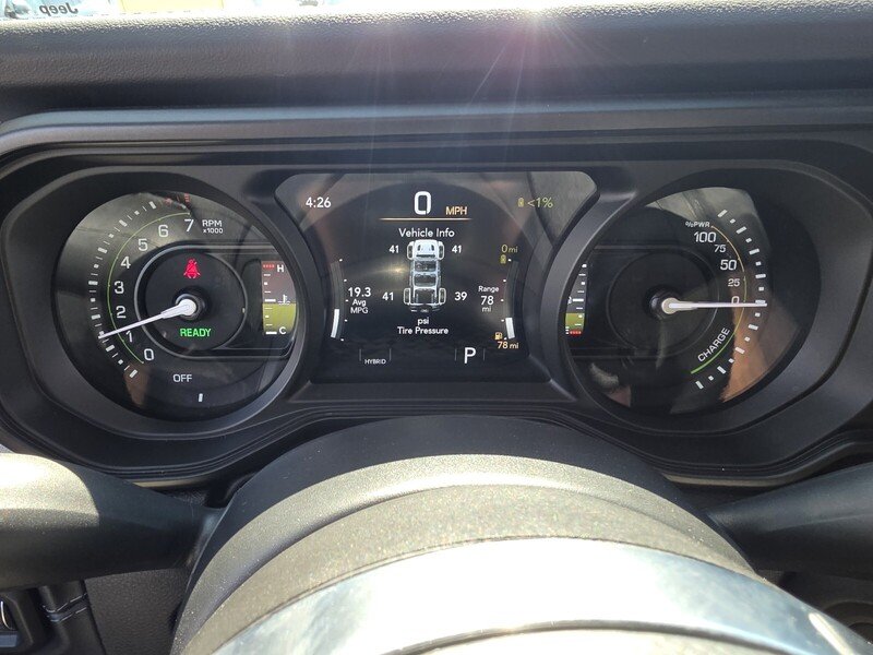 Used 2025 Crystal Metallic JEEP SAHARA 4X4 image 33