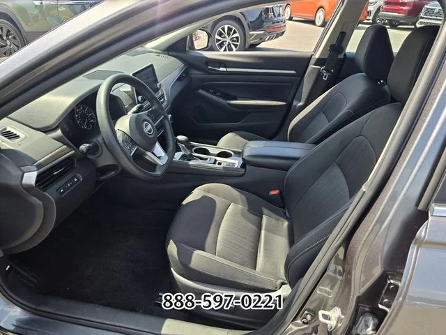 Used 2023 Gray Nissan 2.5 SV image 10