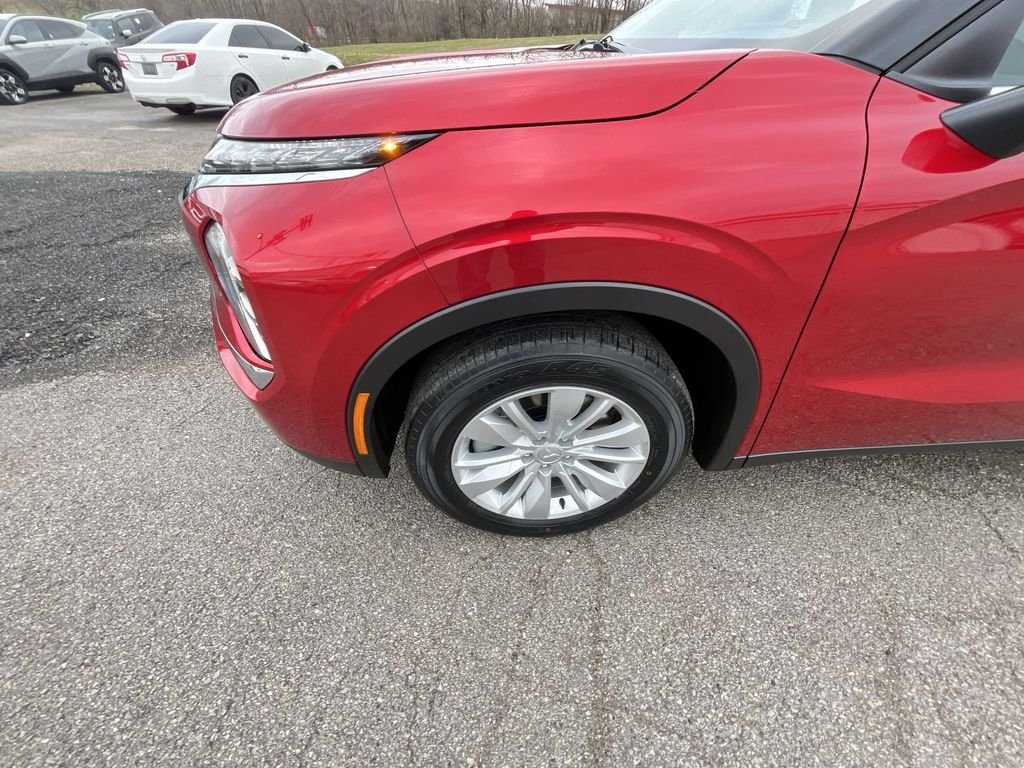 New 2026 Red Mitsubishi ES 1.5T 2WD image 10
