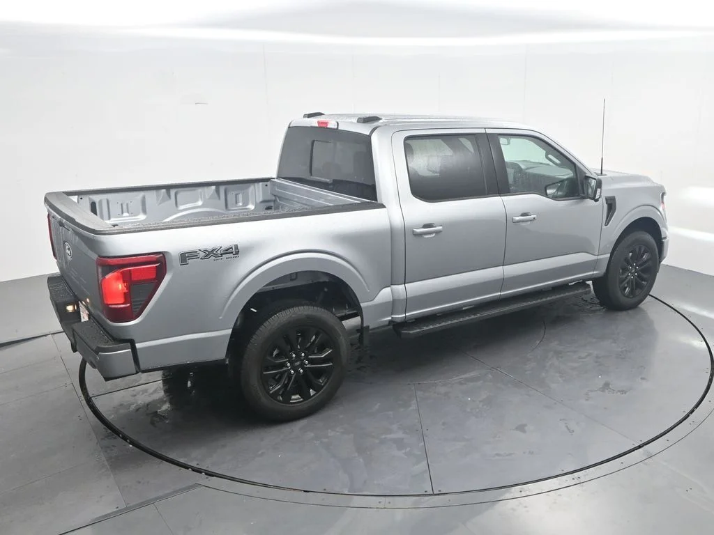 New 2026 Iconic Silver Metallic Ford XLT image 36