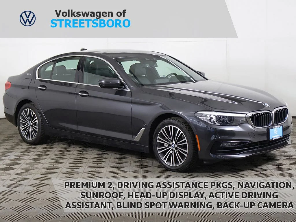 Used 2018 Dark Graphite BMW 530e xDrive iPerformance image 1