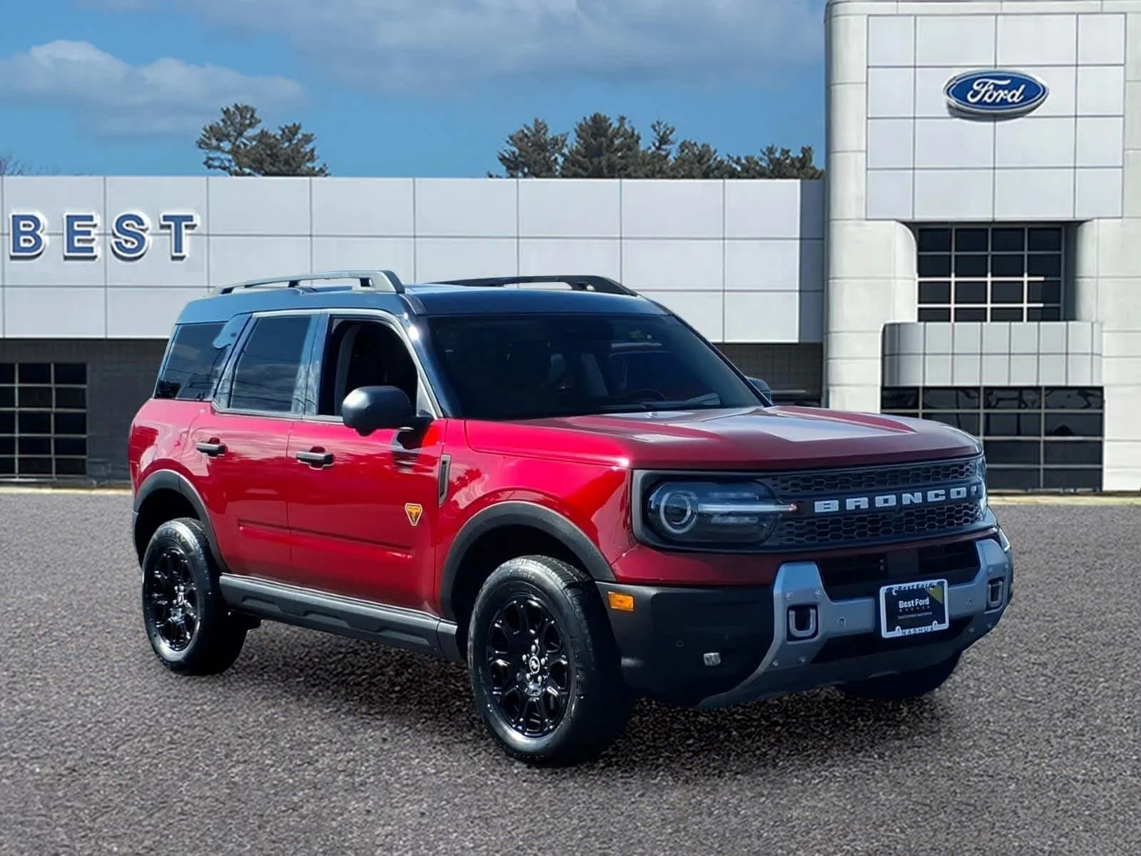 Used 2025 Ruby Red Metallic Tinted Clearcoat Ford Badlands image 9