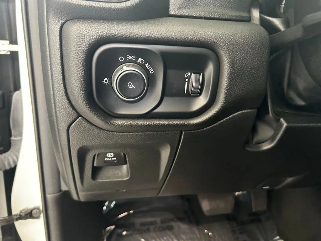 Used 2024 White Ram Laramie image 44