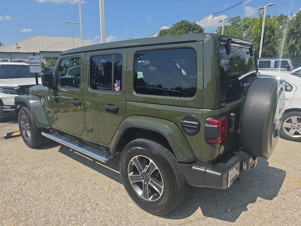 Certified Used 2023 Sarge Green Clearcoat Jeep Sahara image 4