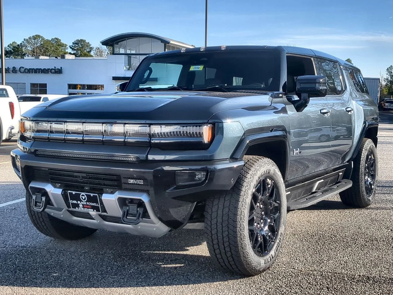 2026 GMC Hummer EV 2X SUV's photo