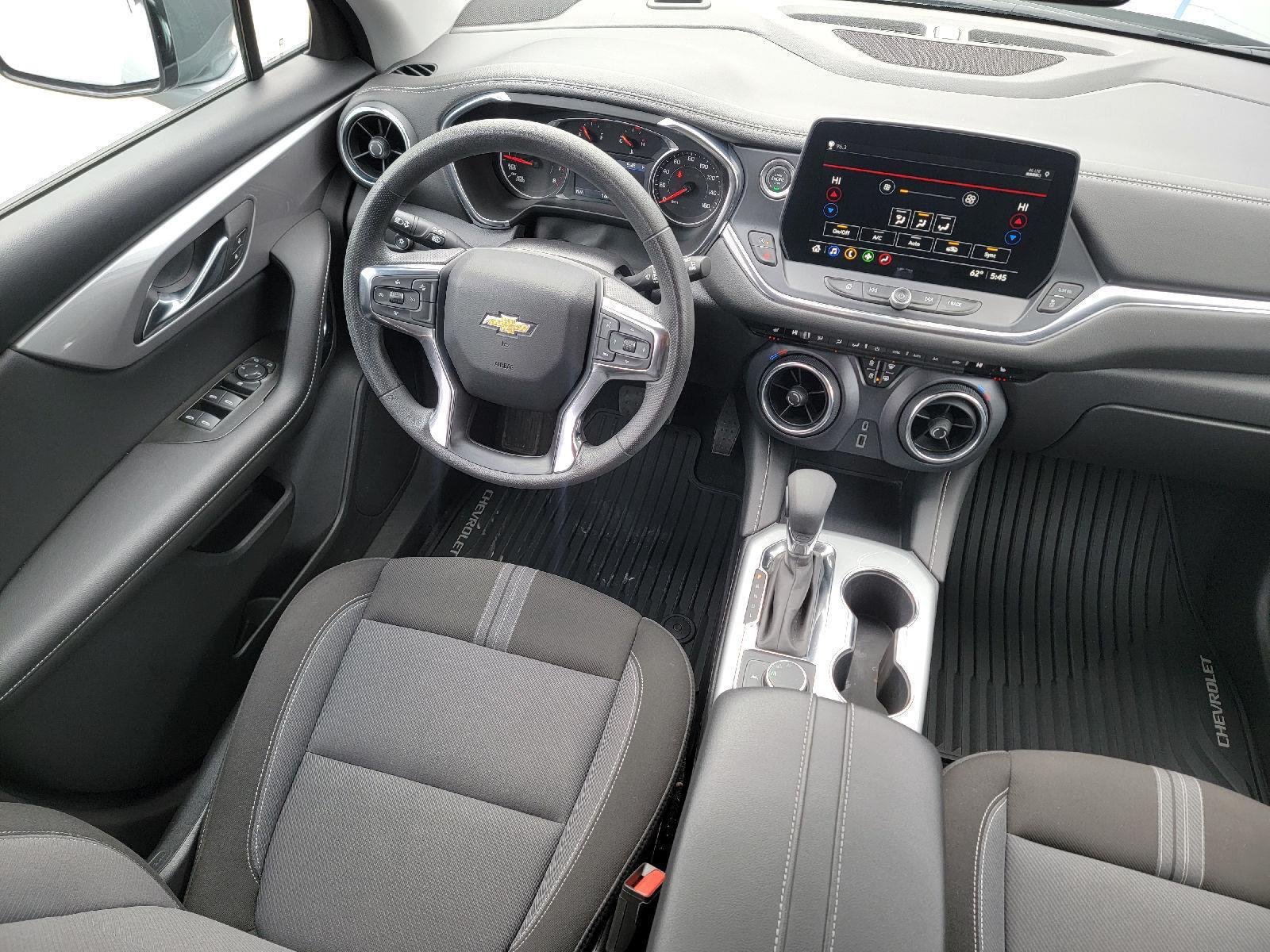 2025 Chevrolet Blazer 2LT - Photo 15