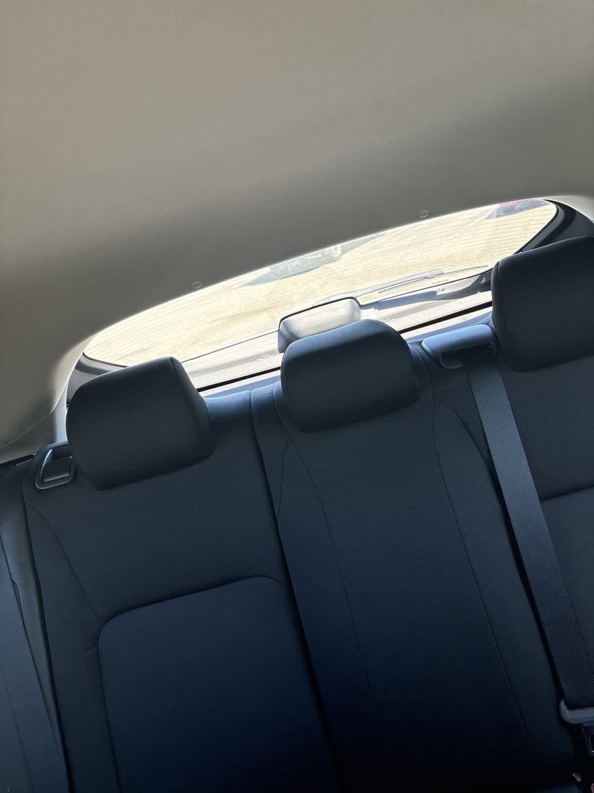 Used 2023 Platinum White Pearl Honda LX image 16