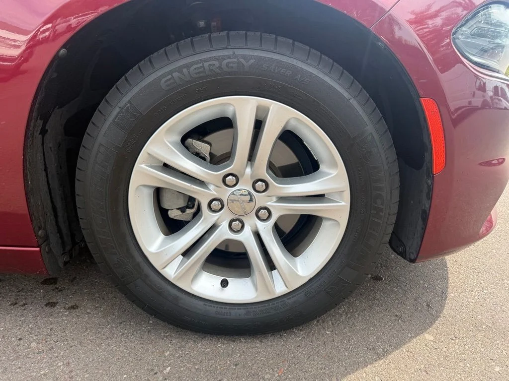 Used 2021 Red Dodge SXT image 6