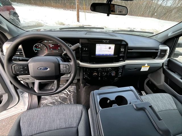 New 2026 White Ford XLT image 6