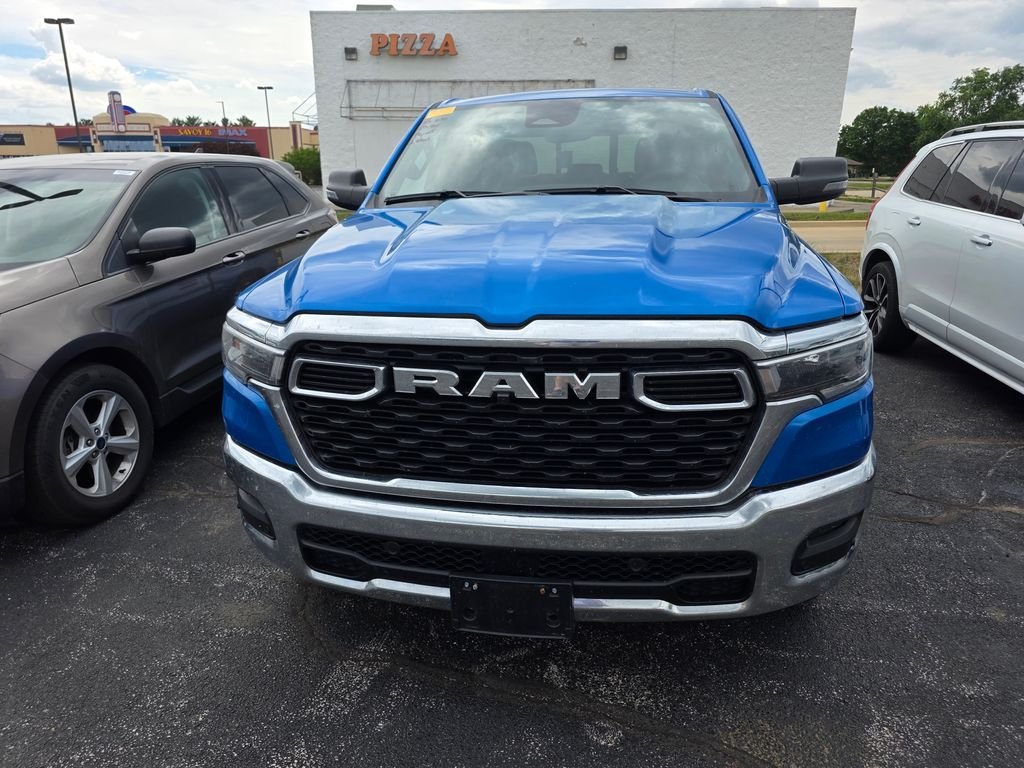 2025 RAM 1500 Big Horn/Lone Star 4x4 Crew Cab 5'7's photo
