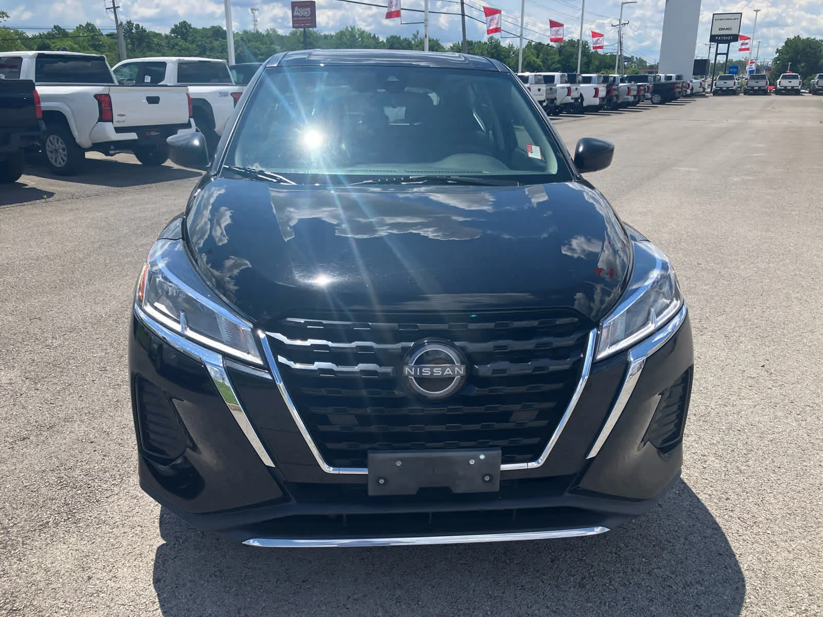 Used 2024 Super Black Nissan S image 2