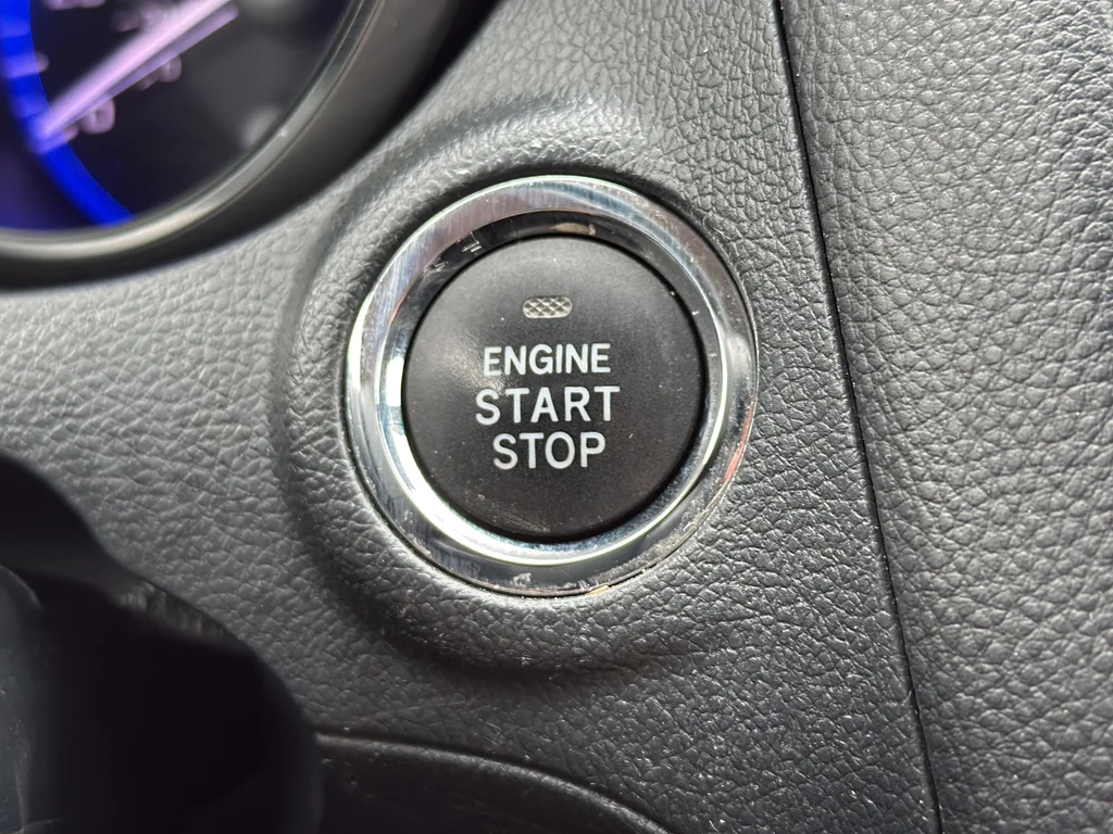 Used 2018 Gray Subaru 2.5i image 11