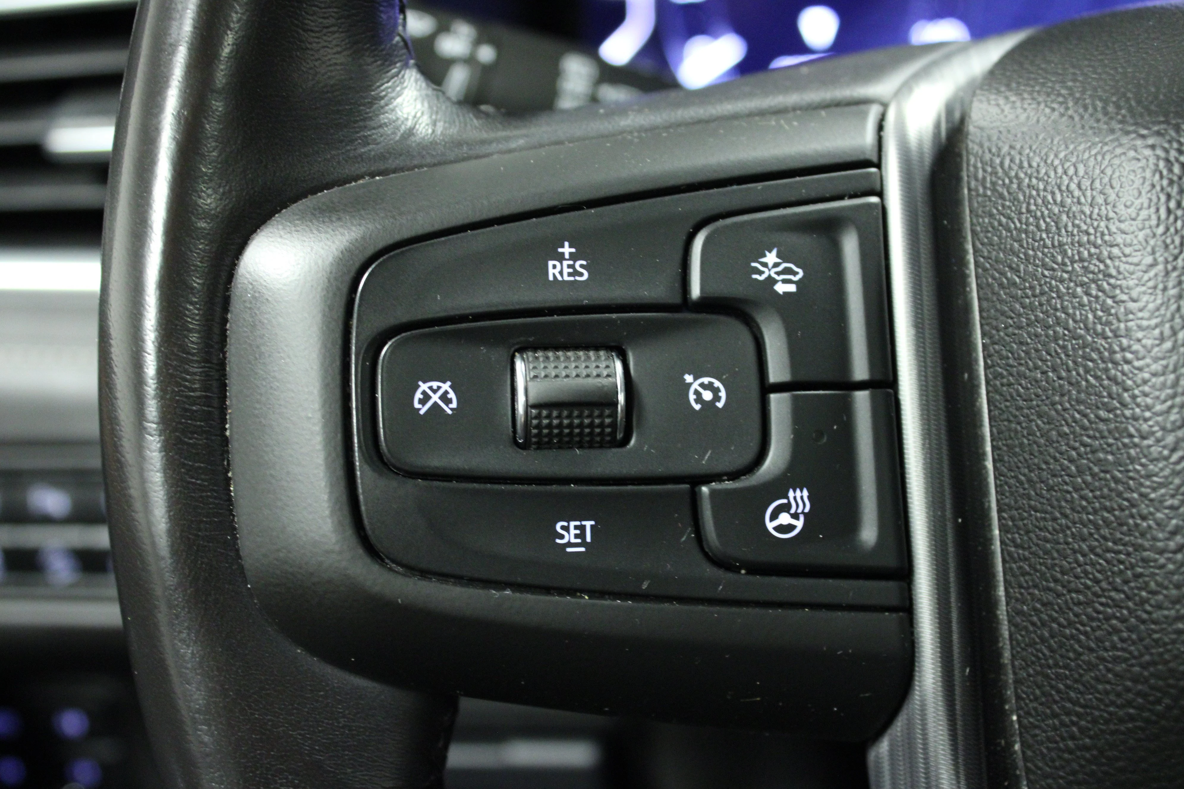 Used 2023 Onyx Black GMC Denali Ultimate image 20