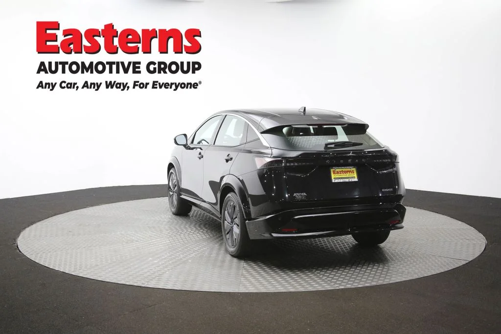 Used 2023 Black Nissan ENGAGE image 66
