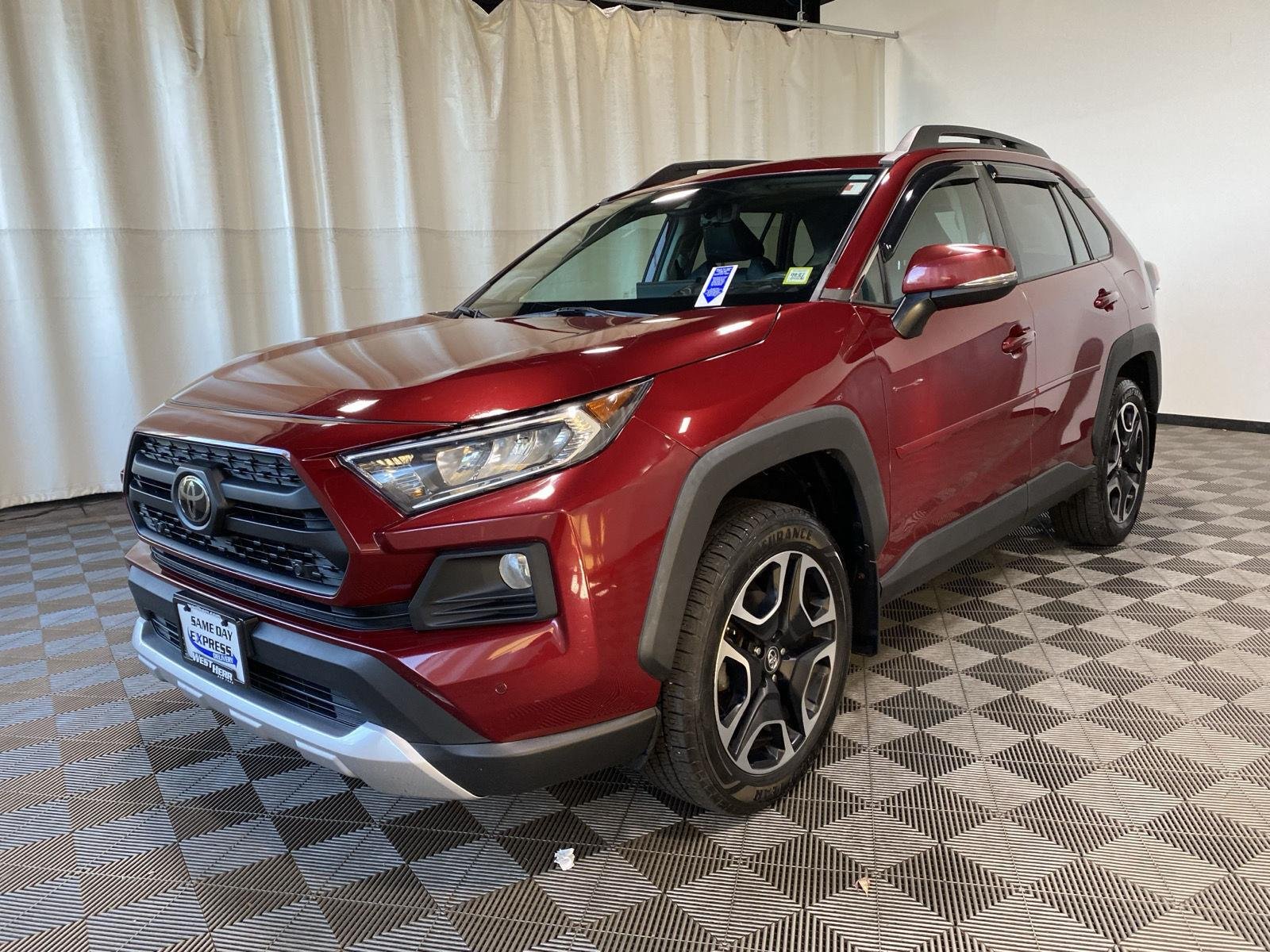 Used 2019 Ruby Flare Pearl Toyota Adventure image 3