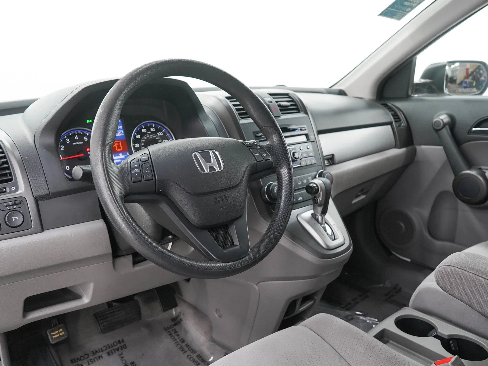 Used 2011 Taffeta White Honda SE image 22