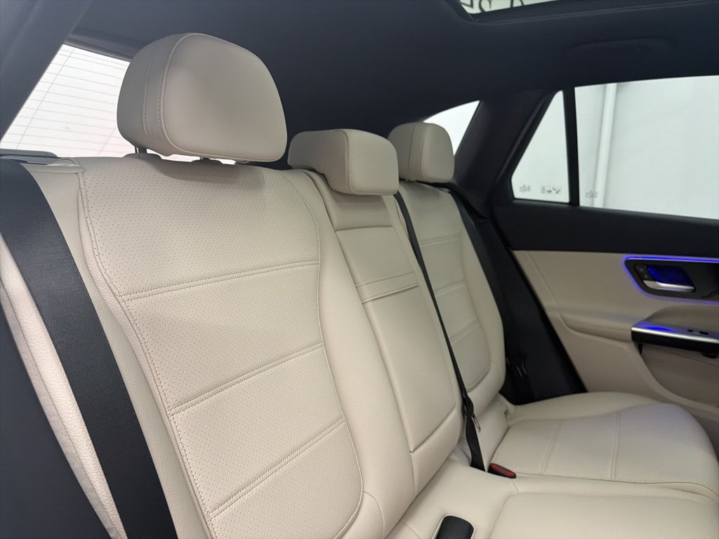Certified Used 2026 White Mercedes-Benz GLC 300 image 26