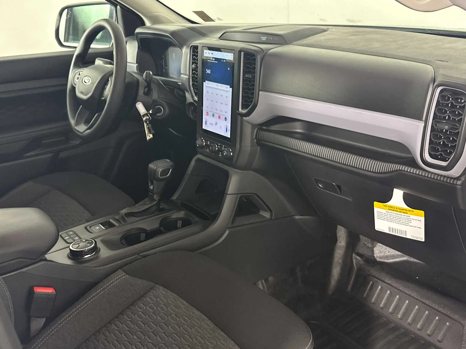 New 2025 Oxford White Ford XL image 18