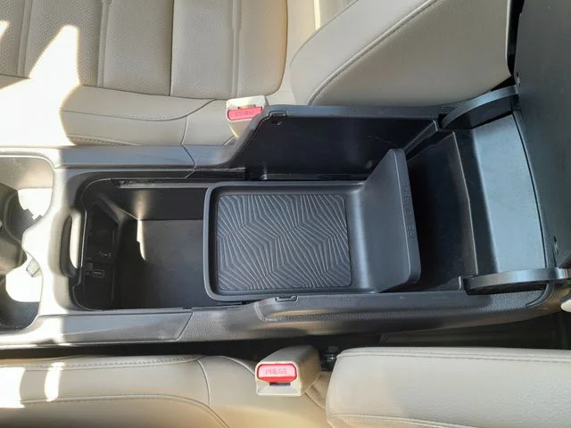 Used 2019  Honda Touring image 29
