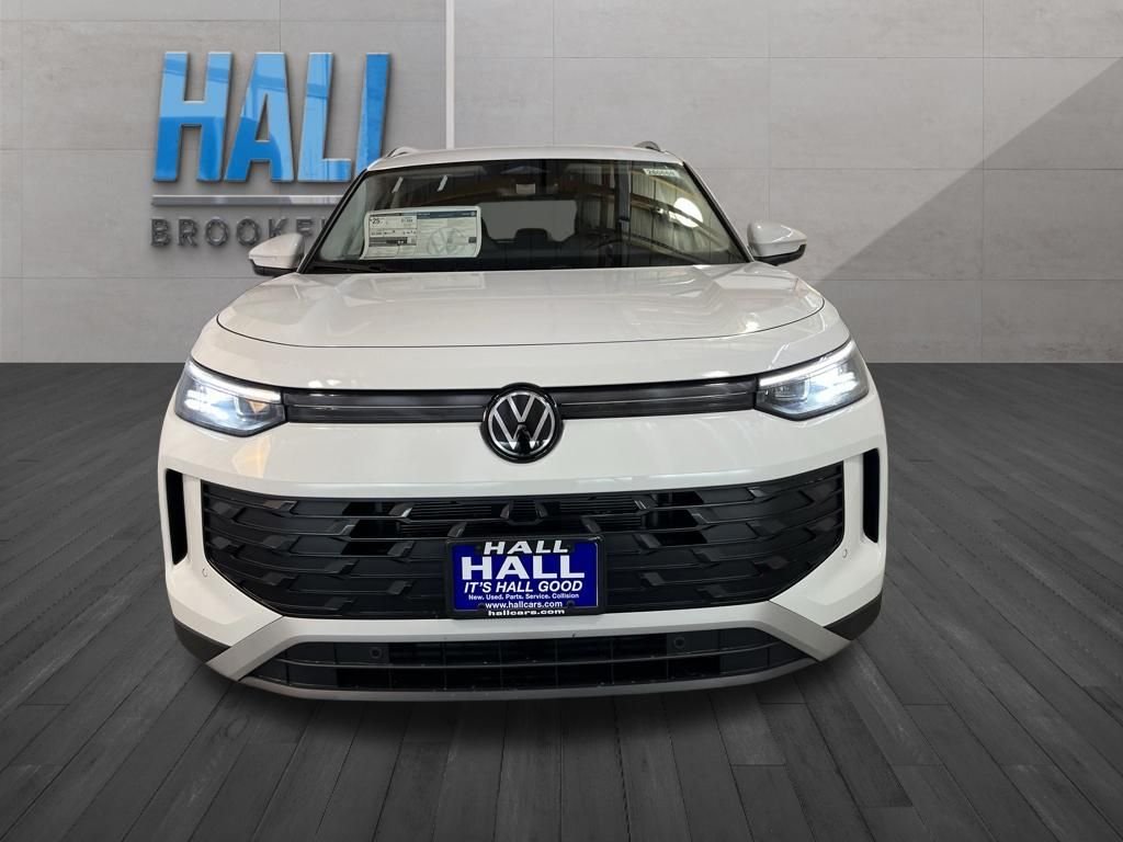 New 2026 White/off-white Volkswagen 2.0T SE image 8
