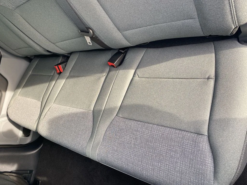 New 2026 Oxford White Ford XLT image 39